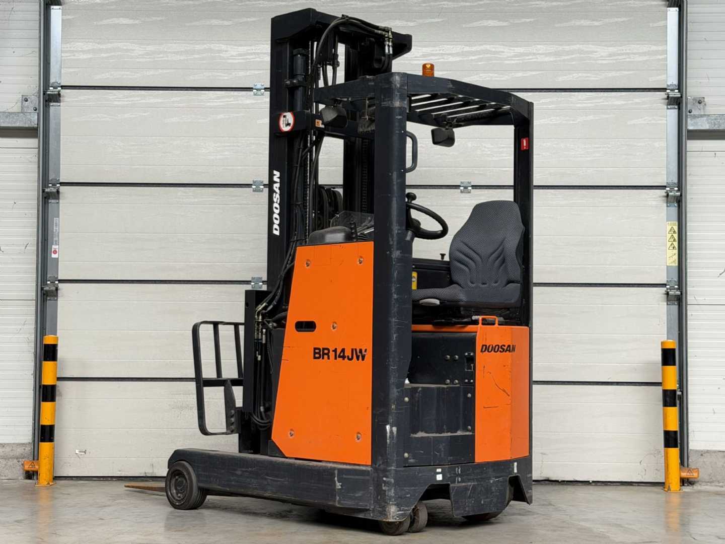 Used Forklift Doosan BR14JW Bīdmasta iekrāvējs (Image 2)