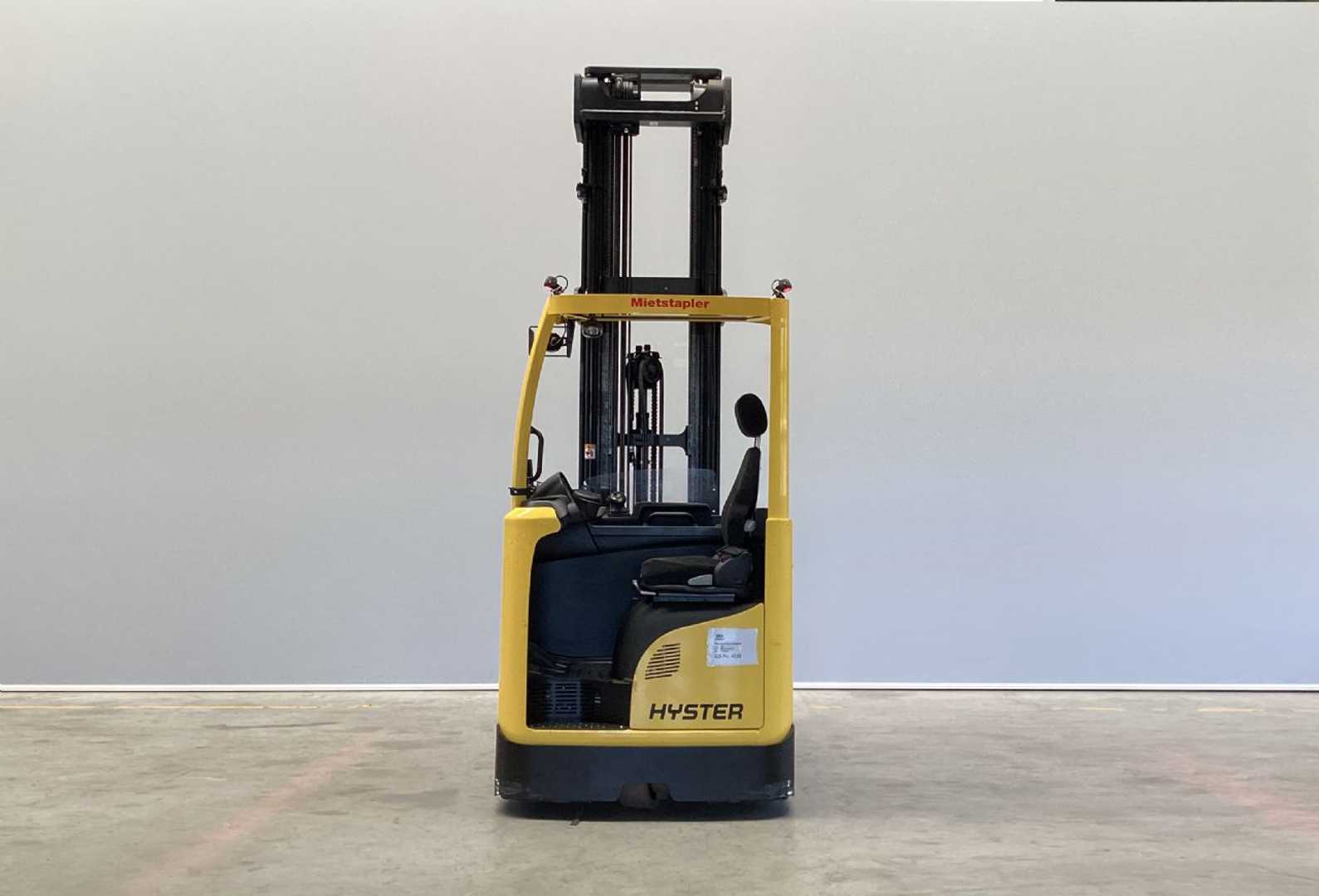 Used Forklift Hyster R1.6 Bīdmasta iekrāvējs (Image 3) Used Forklift Hyster R1.6 Bīdmasta iekrāvējs (Image 3)