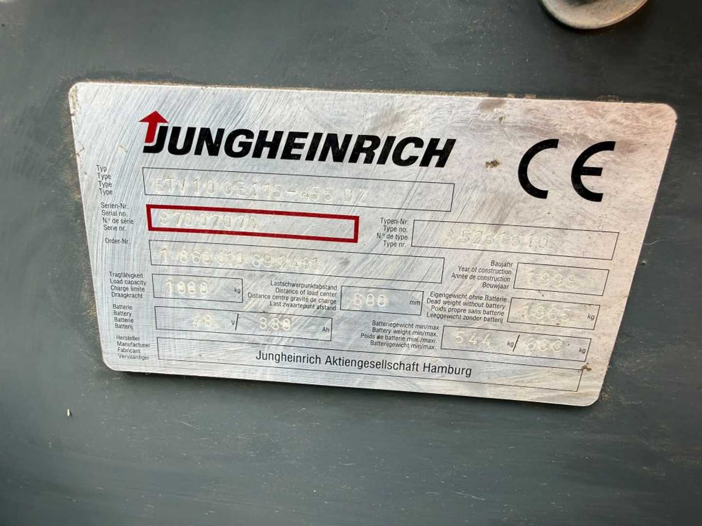 Used Forklift Jungheinrich ETV 10 Baujahr 1998 / Stunden 13582 Akku 2016 Bīdmasta iekrāvējs (Image 4) Used Forklift Jungheinrich ETV 10 Baujahr 1998 / Stunden 13582 Akku 2016 Bīdmasta iekrāvējs (Image 4)