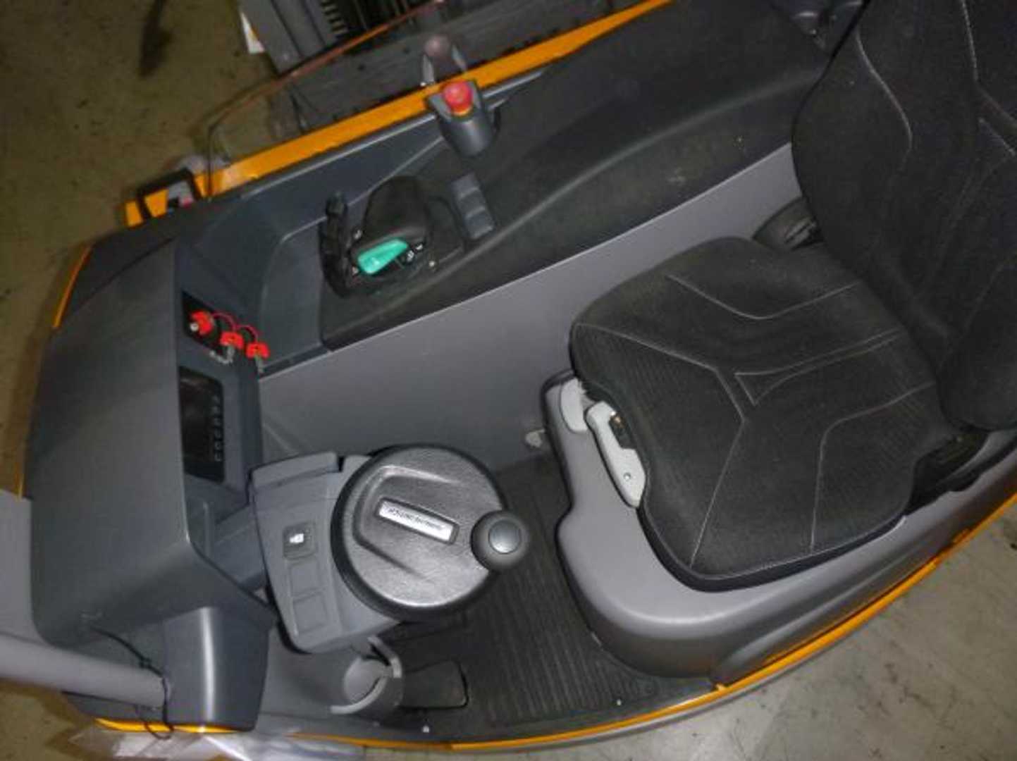 Used Forklift Jungheinrich ETV 214 SP E GNE 100-830 DZ Bīdmasta iekrāvējs (Image 3) Used Forklift Jungheinrich ETV 214 SP E GNE 100-830 DZ Bīdmasta iekrāvējs (Image 3)