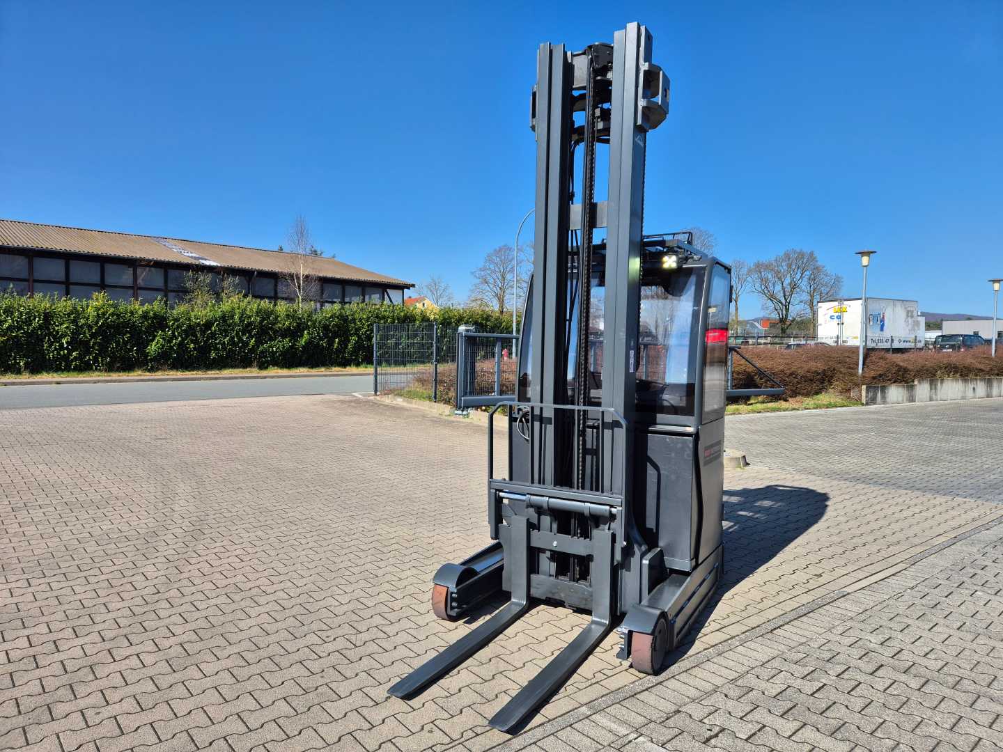 Used Forklift Linde R16HD 2023er Batterie + Vollkabine Bīdmasta iekrāvējs (Image 7) Used Forklift Linde R16HD 2023er Batterie + Vollkabine Bīdmasta iekrāvējs (Image 7)