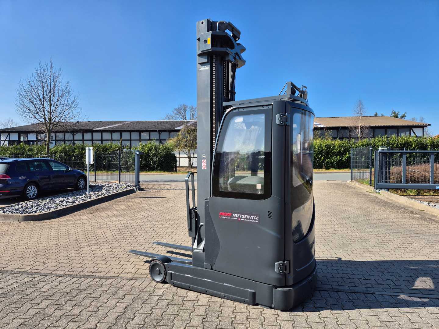 Used Forklift Linde R16HD 2023er Batterie + Vollkabine Bīdmasta iekrāvējs (Image 9) Used Forklift Linde R16HD 2023er Batterie + Vollkabine Bīdmasta iekrāvējs (Image 9)