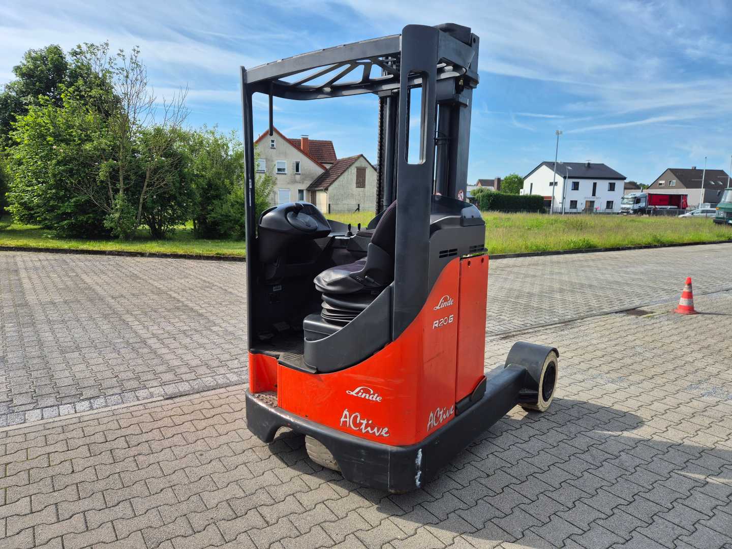 Used Forklift Linde R20G-12 / 85% Battery Bīdmasta iekrāvējs (Image 10) Used Forklift Linde R20G-12 / 85% Battery Bīdmasta iekrāvējs (Image 10)