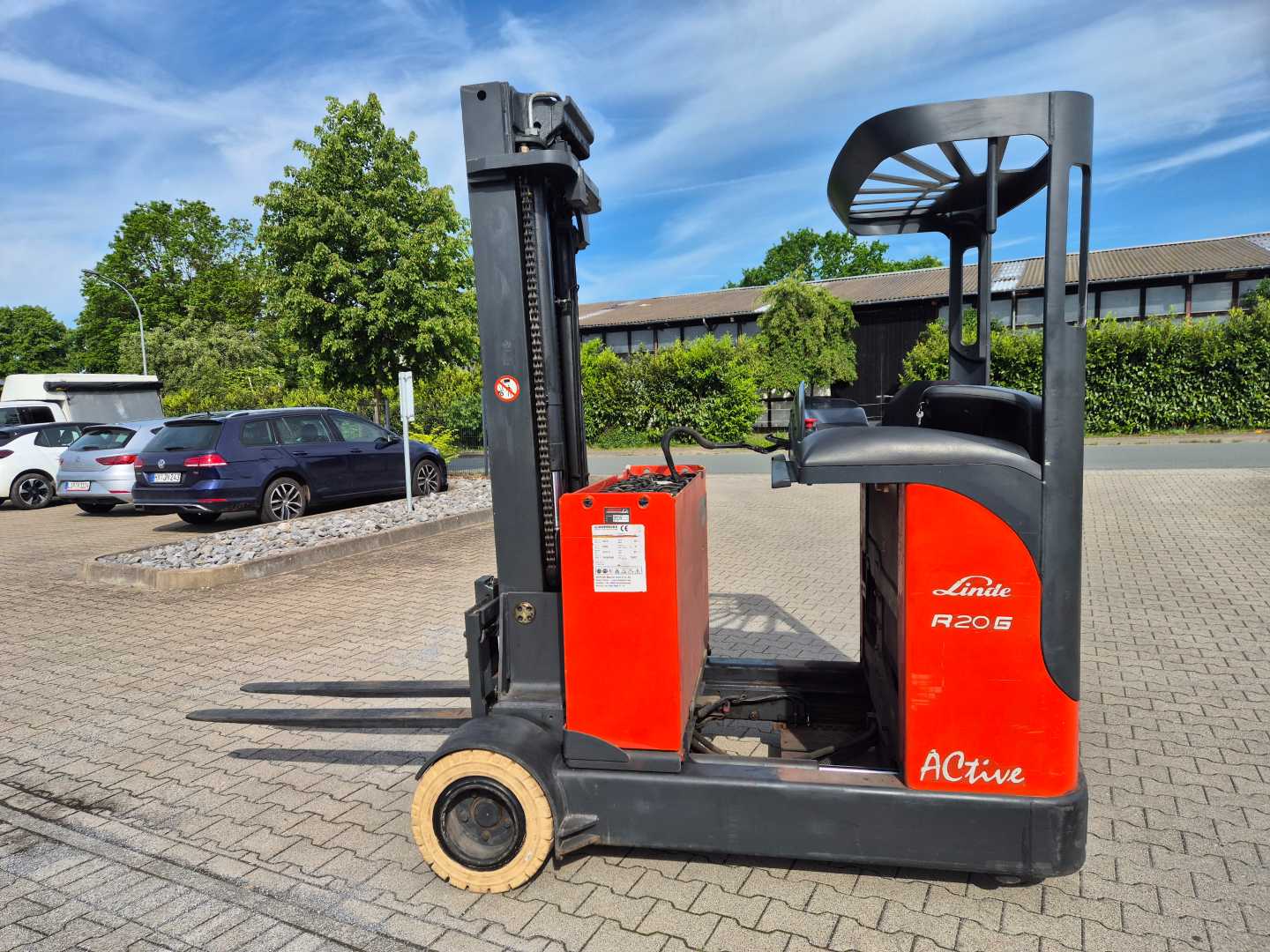 Used Forklift Linde R20G-12 / 85% Battery Bīdmasta iekrāvējs (Image 15) Used Forklift Linde R20G-12 / 85% Battery Bīdmasta iekrāvējs (Image 15)