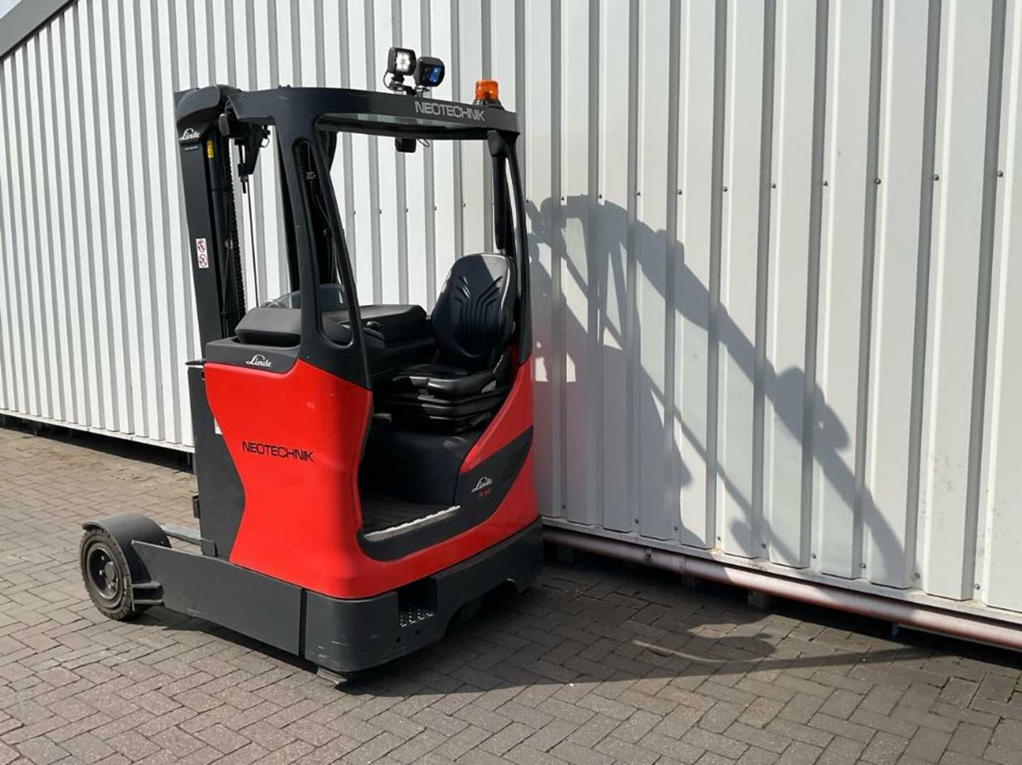 Used Forklift Linde R14G BR1120 Bīdmasta iekrāvējs (Image 3)
