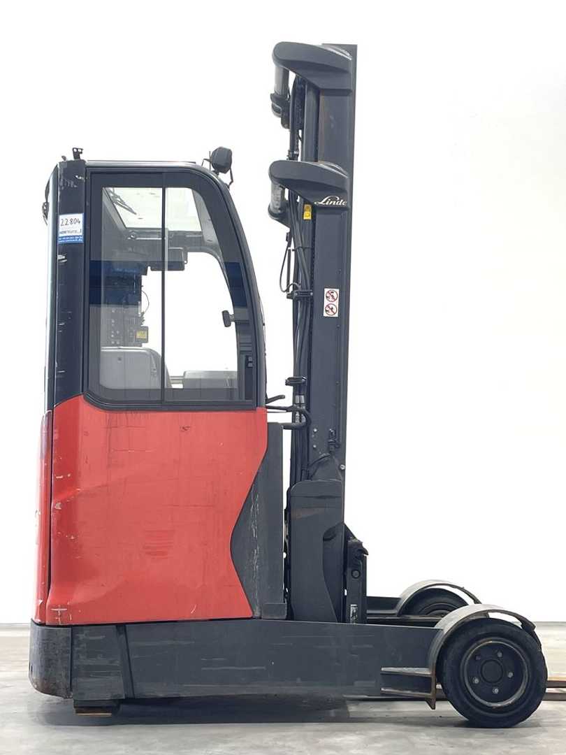 Used Forklift Linde R20G-01-1120 Bīdmasta iekrāvējs (Image 3) Used Forklift Linde R20G-01-1120 Bīdmasta iekrāvējs (Image 3)