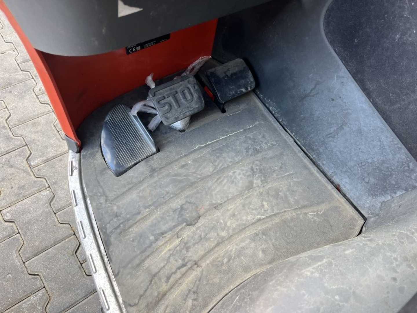 Used Forklift Linde R12B-01 Bīdmasta iekrāvējs (Image 10)