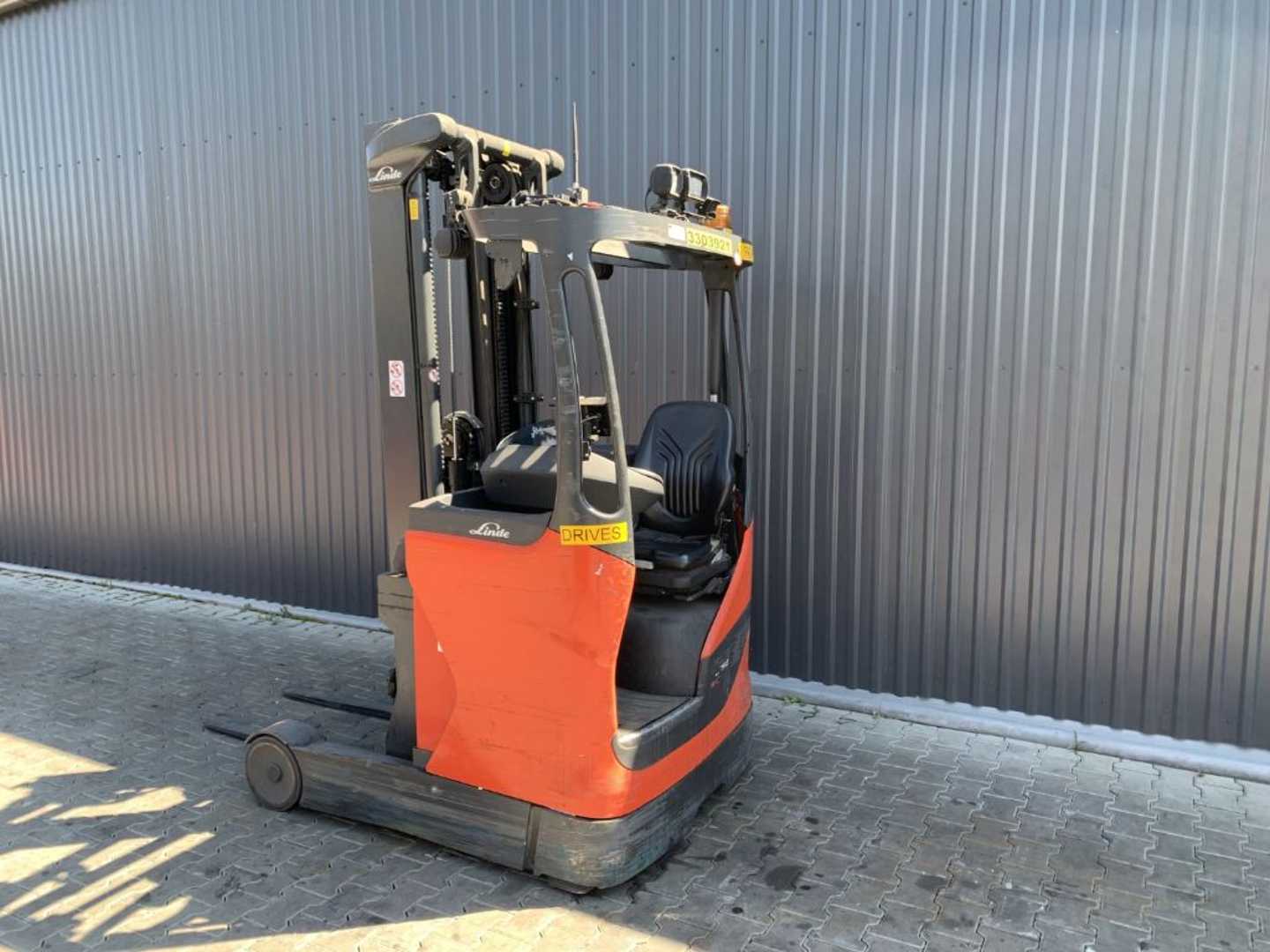Used Forklift Linde R12B Bīdmasta iekrāvējs (Image 3)