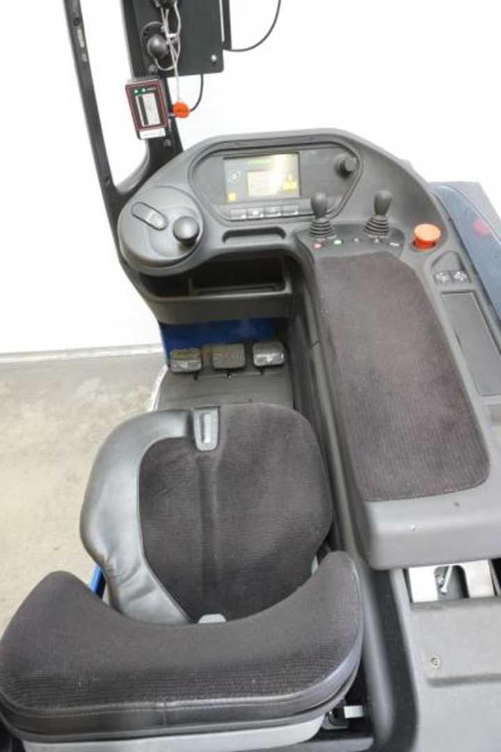 Used Forklift Linde R 20 HD 1120 Bīdmasta iekrāvējs (Image 3)