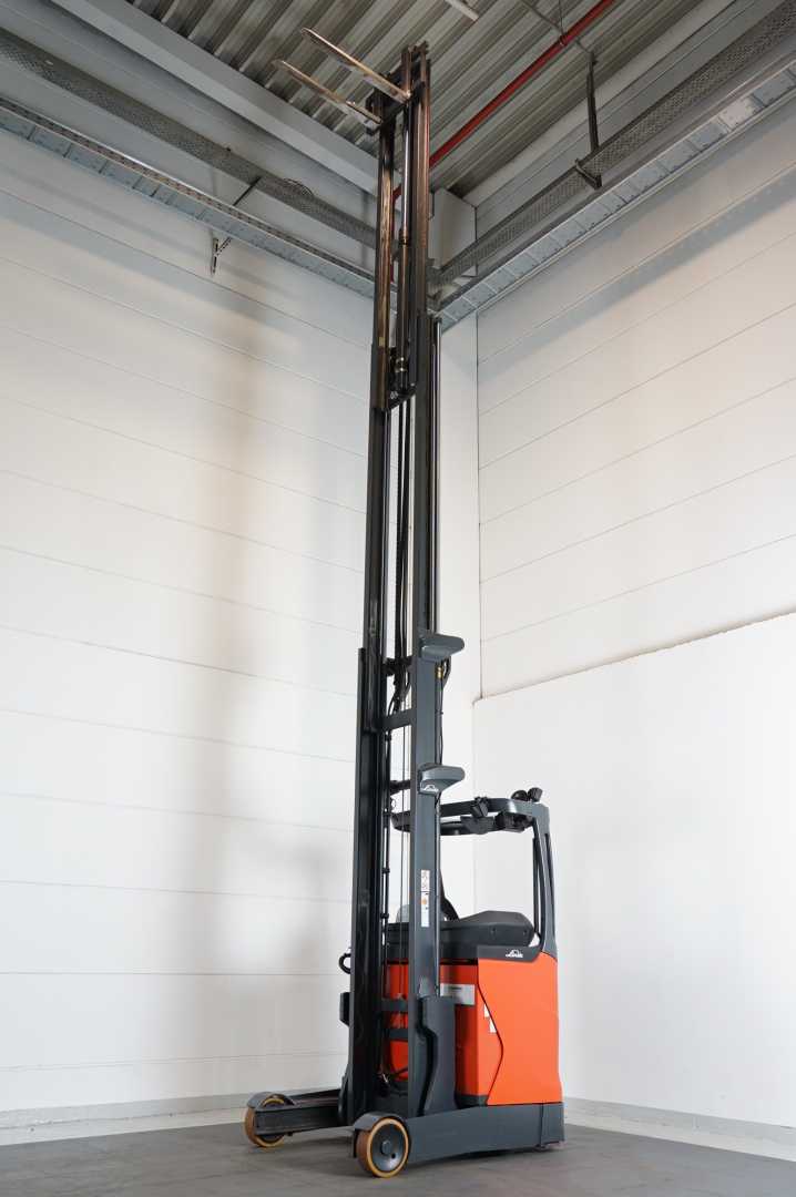Used Forklift Linde R 10 B 1120-00 Bīdmasta iekrāvējs (Image 3) Used Forklift Linde R 10 B 1120-00 Bīdmasta iekrāvējs (Image 3)