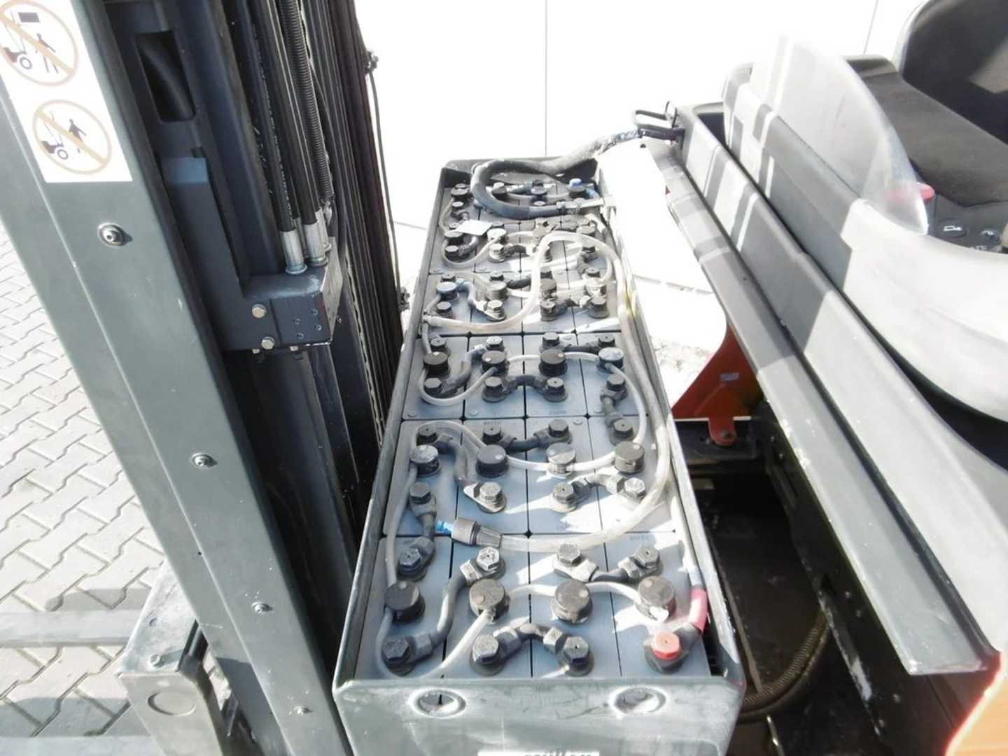 Used Forklift Linde R 14 - 01 Bīdmasta iekrāvējs (Image 7)