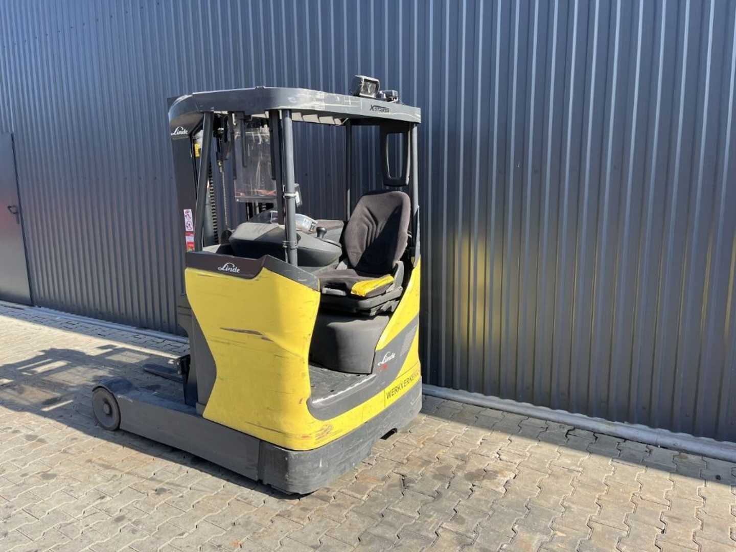 Used Forklift Linde R16B Bīdmasta iekrāvējs (Image 3) Used Forklift Linde R16B Bīdmasta iekrāvējs (Image 3)