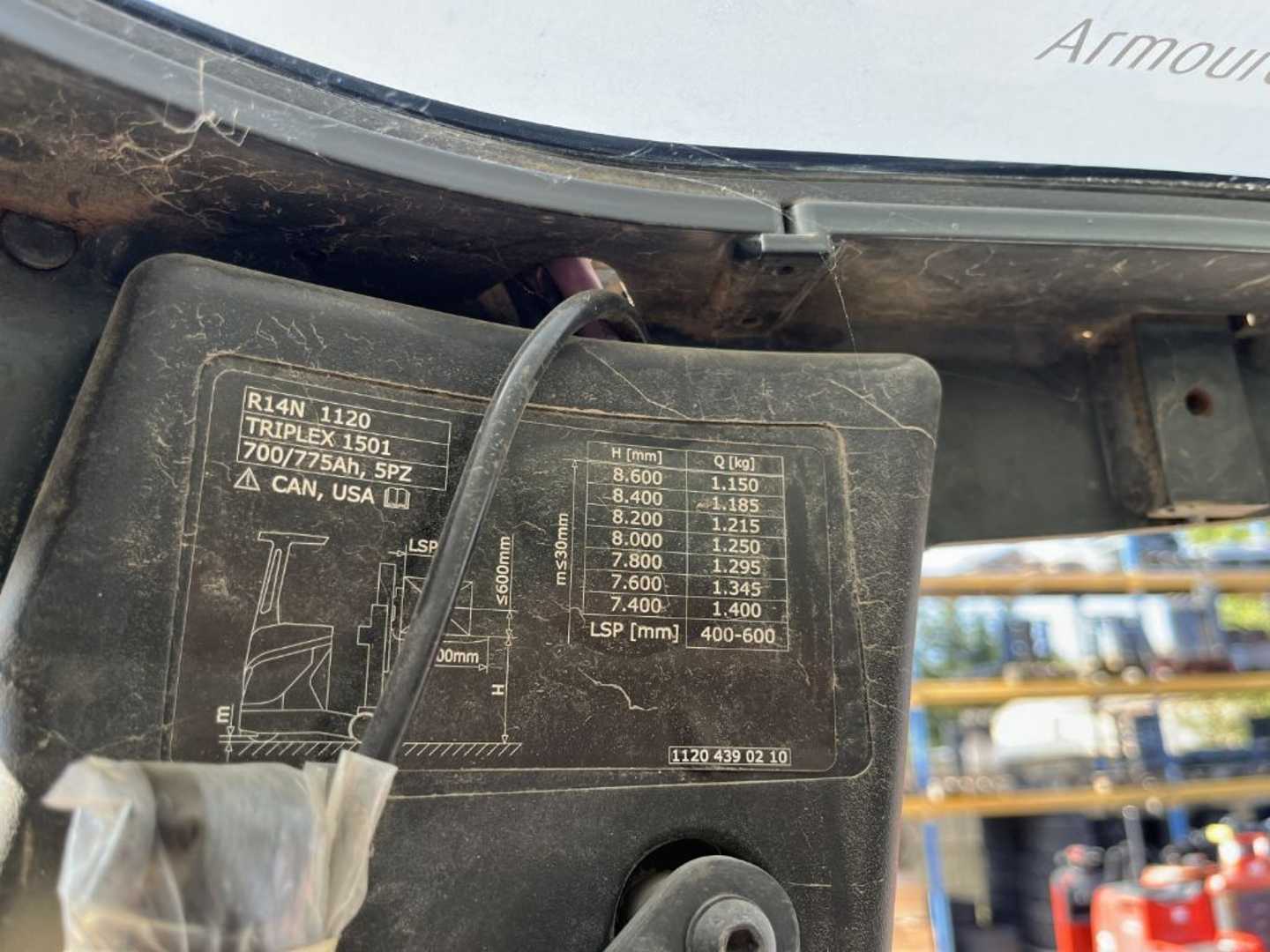 Used Forklift Linde R14N-01 Bīdmasta iekrāvējs (Image 7)
