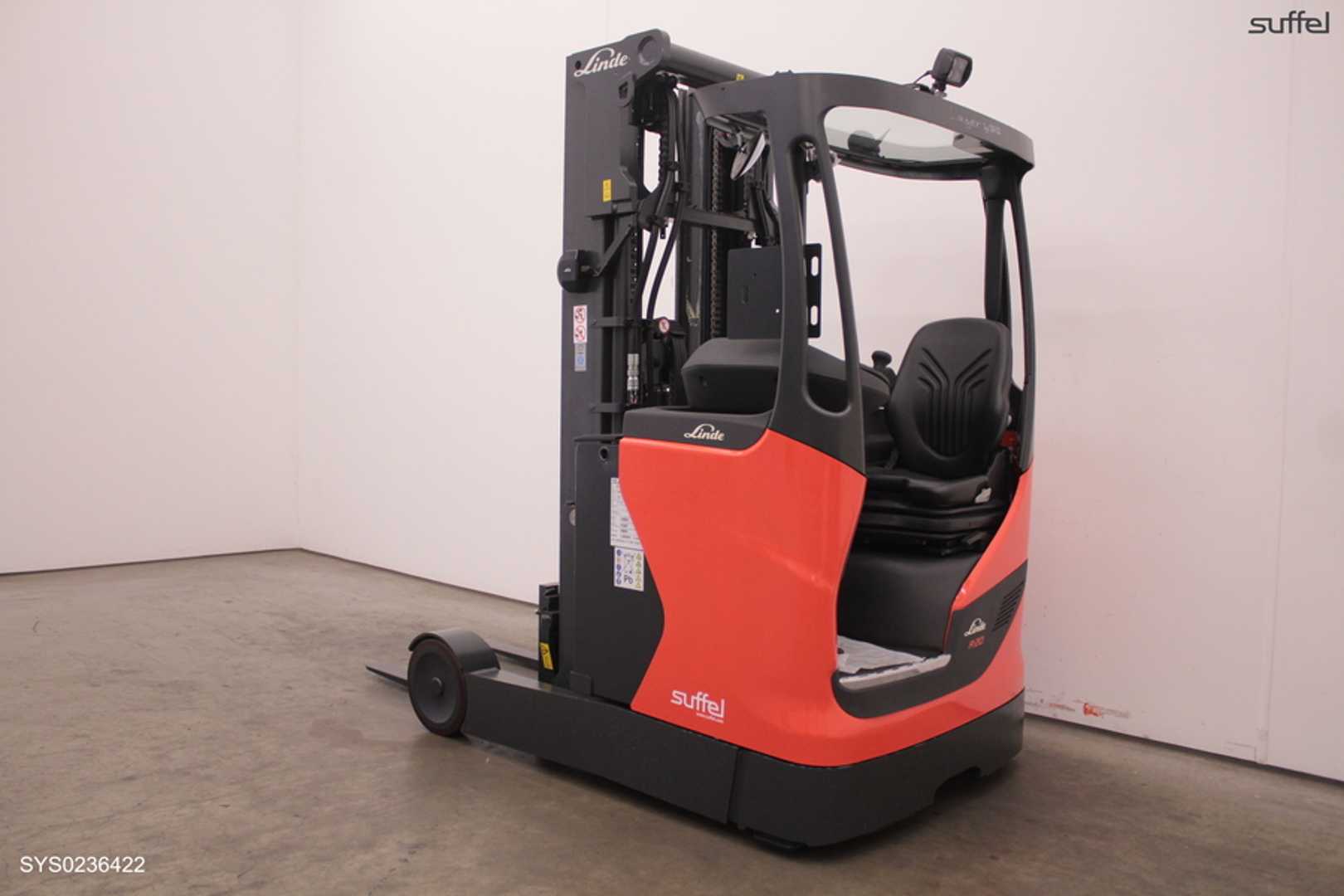 Used Forklift Linde R 20 Bīdmasta iekrāvējs (Image 3) Used Forklift Linde R 20 Bīdmasta iekrāvējs (Image 3)