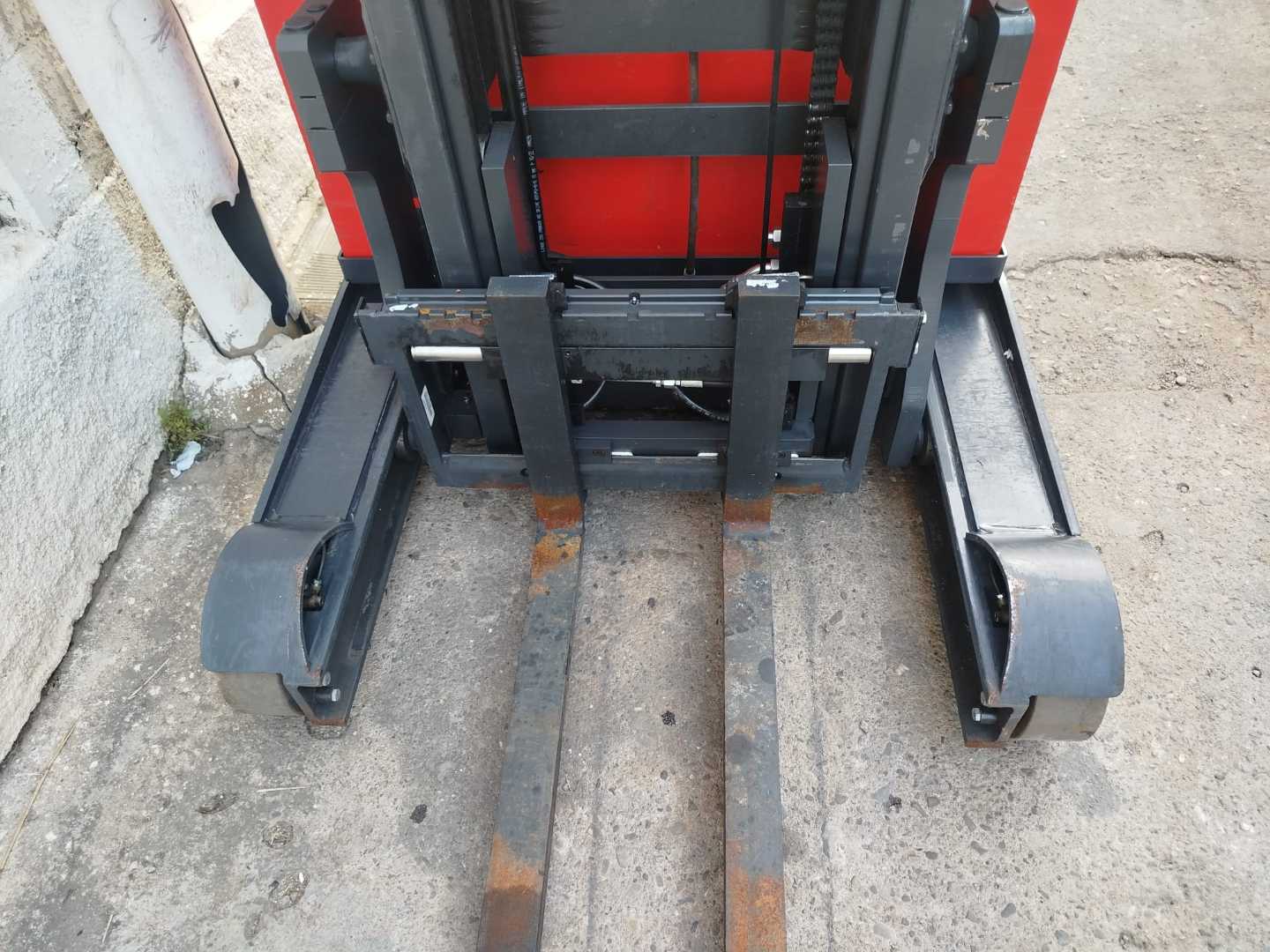 Used Forklift Linde R10B Bīdmasta iekrāvējs (Image 6)