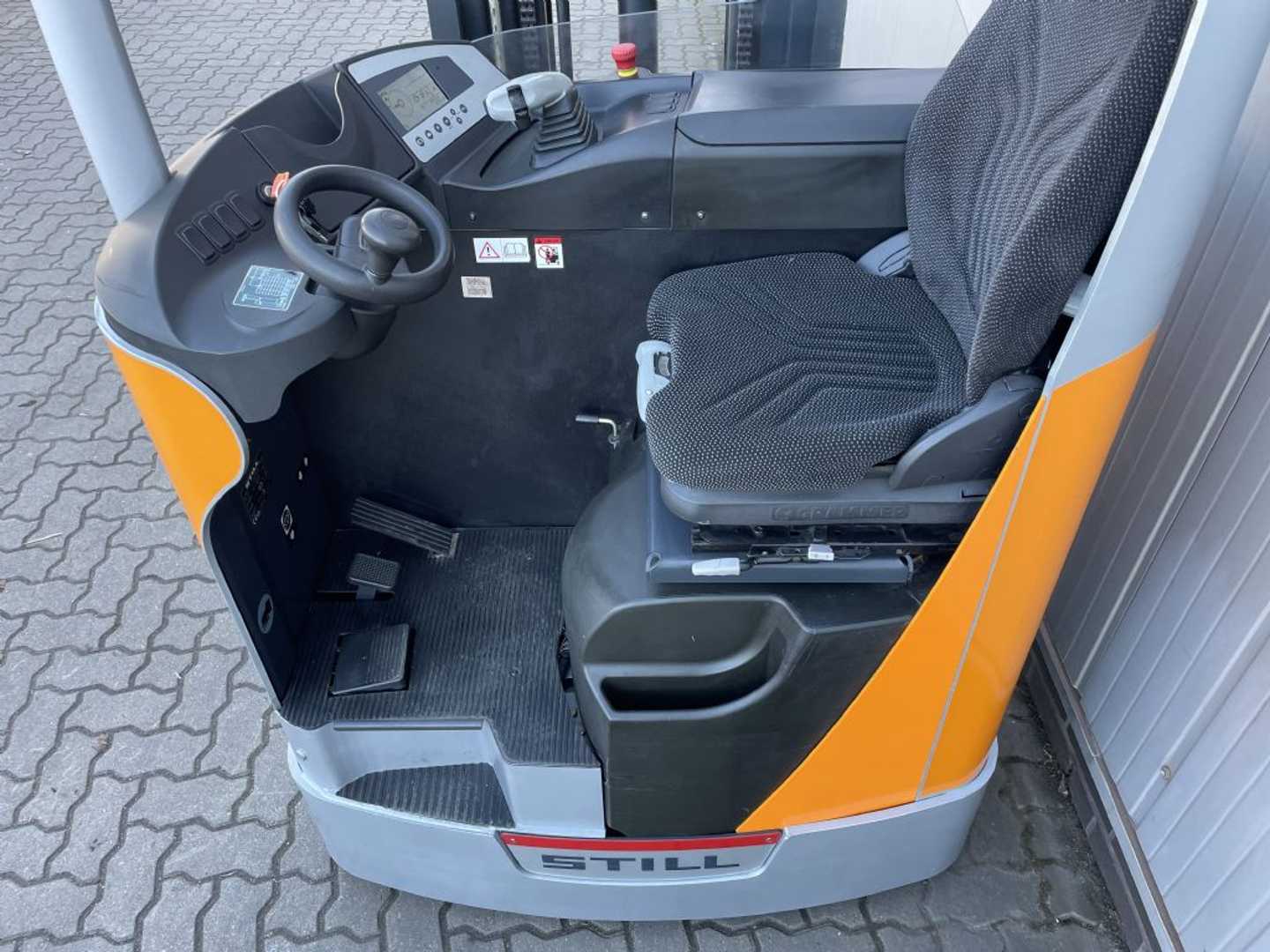 Used Forklift STILL FM-X14 | Battery 81% | Triplex 7.400mm Bīdmasta iekrāvējs (Image 11) Used Forklift STILL FM-X14 | Battery 81% | Triplex 7.400mm Bīdmasta iekrāvējs (Image 11)