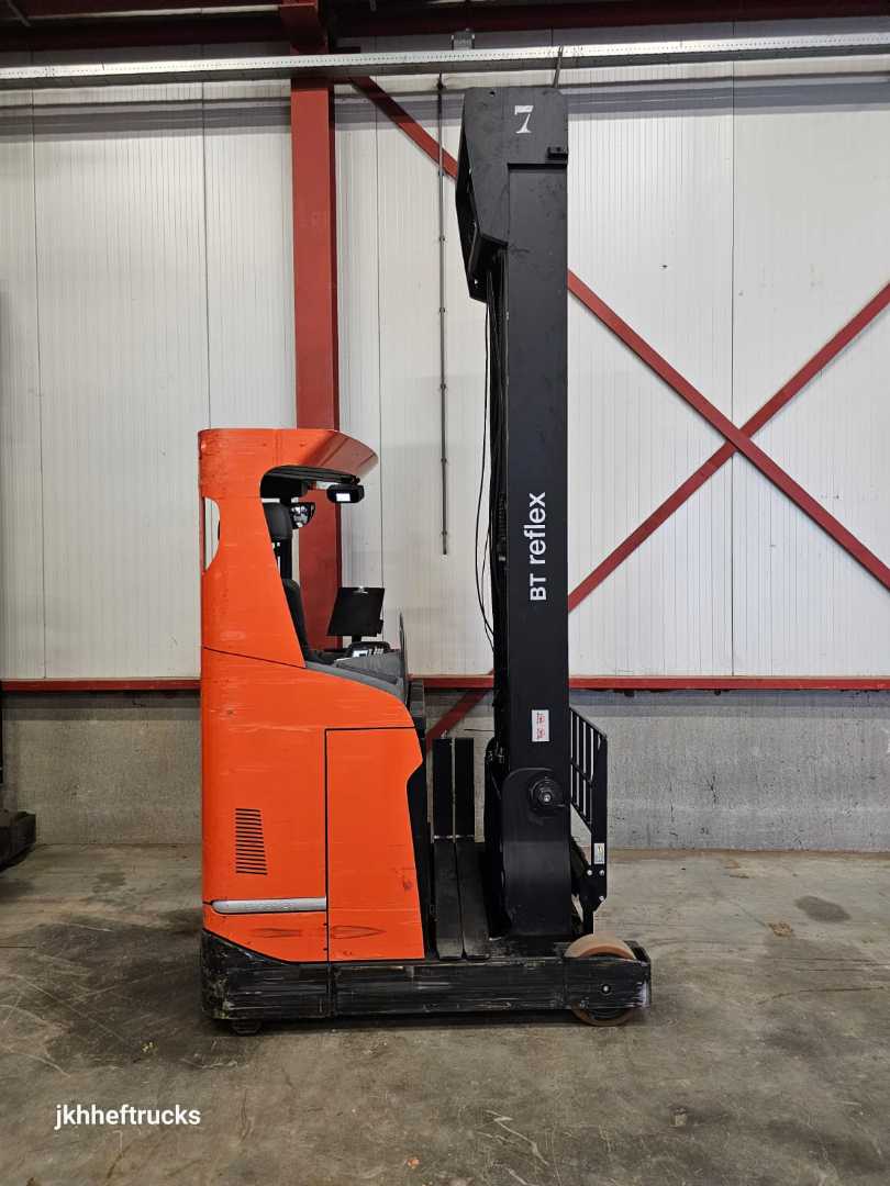 Used Forklift Toyota RRE140H Bīdmasta iekrāvējs (Image 1)