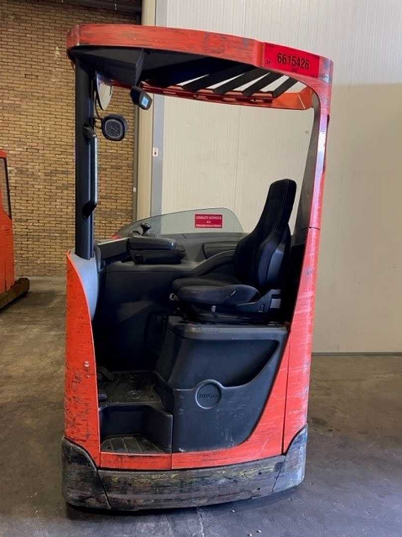 Used Forklift Toyota RRE160H Bīdmasta iekrāvējs (Image 2)