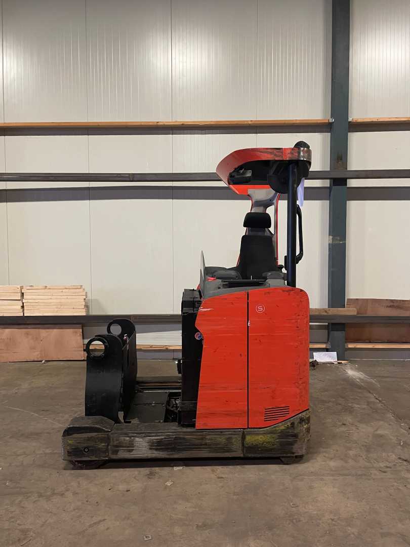 Used Forklift Toyota RRE160H Bīdmasta iekrāvējs (Image 1)