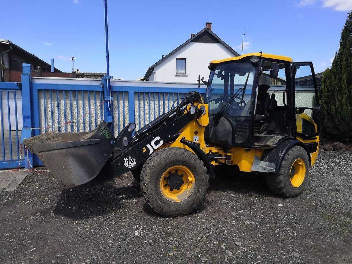 Used Forklift JCB 407 T4 Cits (Image 1)