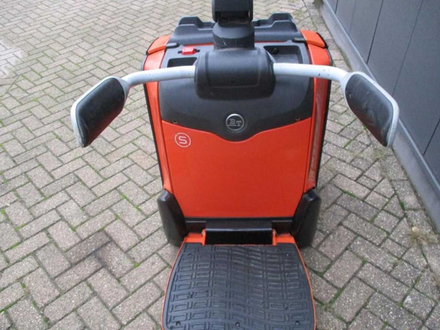 Used Forklift BT LPE200 Gājēju krautņotāja vadītāja stāvplatforma (vai līdzbraucēja platforma) (Image 7)