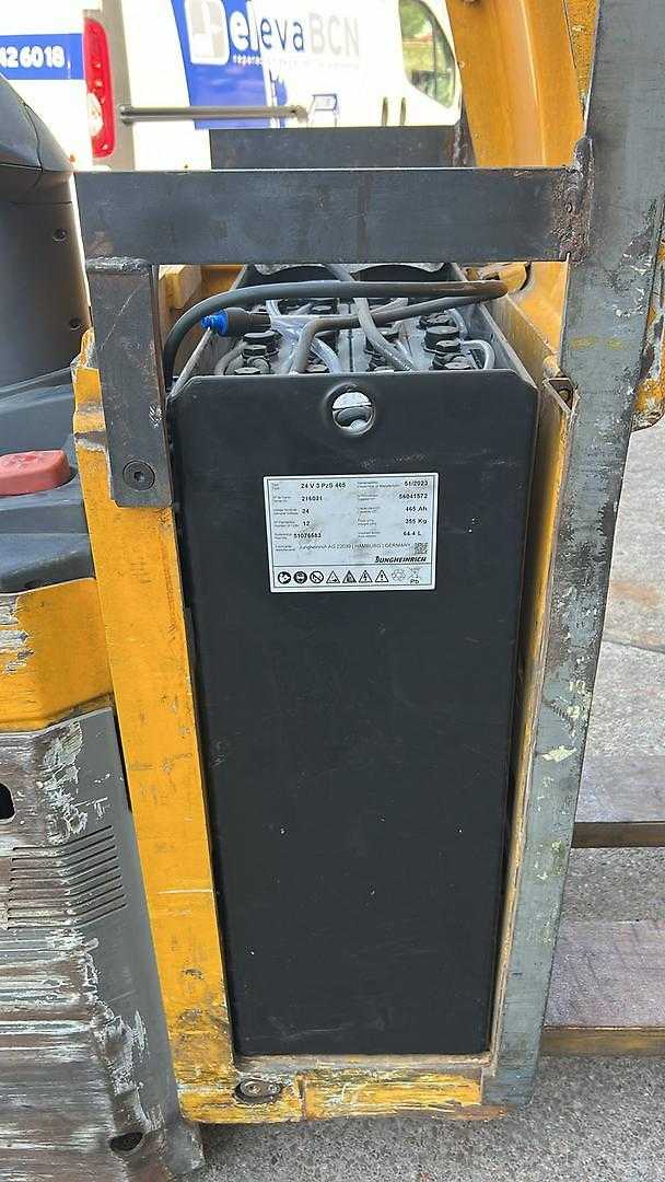 Used Forklift Jungheinrich ERE225 Gājēju krautņotāja vadītāja stāvplatforma (vai līdzbraucēja platforma) (Image 2) Used Forklift Jungheinrich ERE225 Gājēju krautņotāja vadītāja stāvplatforma (vai līdzbraucēja platforma) (Image 2)