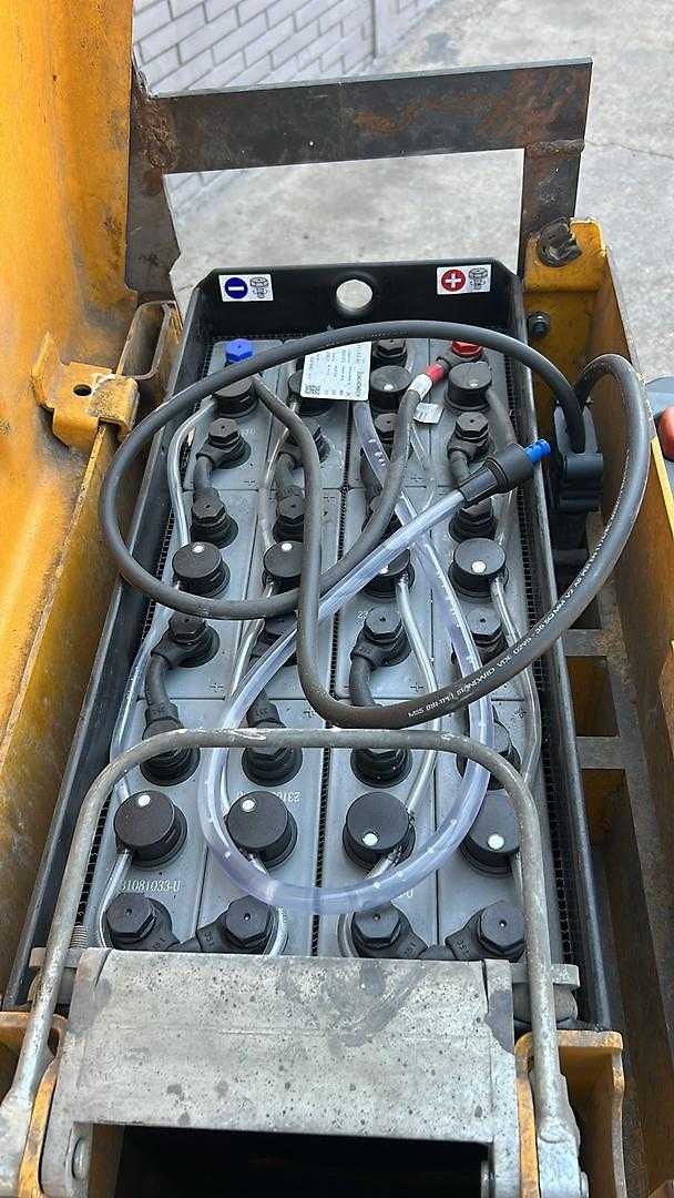 Used Forklift Jungheinrich ERE225 Gājēju krautņotāja vadītāja stāvplatforma (vai līdzbraucēja platforma) (Image 3) Used Forklift Jungheinrich ERE225 Gājēju krautņotāja vadītāja stāvplatforma (vai līdzbraucēja platforma) (Image 3)