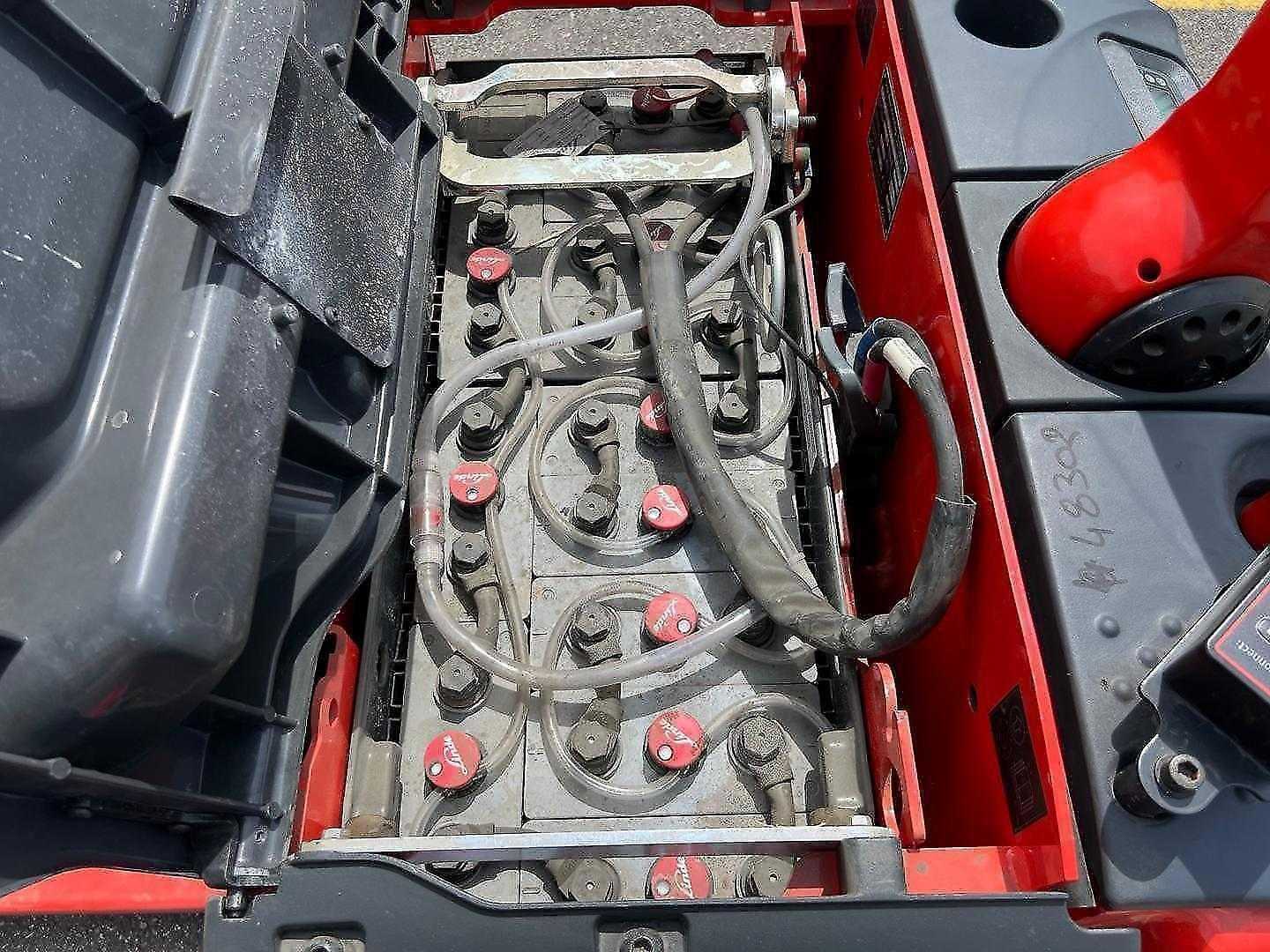 Used Forklift Linde T20AP Gājēju krautņotāja vadītāja stāvplatforma (vai līdzbraucēja platforma) (Image 9) Used Forklift Linde T20AP Gājēju krautņotāja vadītāja stāvplatforma (vai līdzbraucēja platforma) (Image 9)