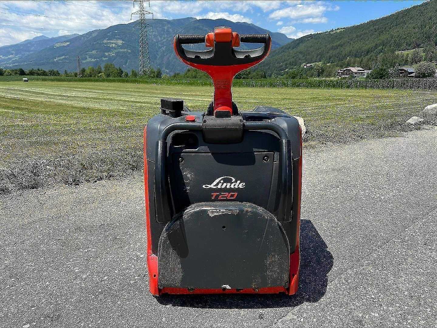 Used Forklift Linde T20AP Gājēju krautņotāja vadītāja stāvplatforma (vai līdzbraucēja platforma) (Image 3) Used Forklift Linde T20AP Gājēju krautņotāja vadītāja stāvplatforma (vai līdzbraucēja platforma) (Image 3)