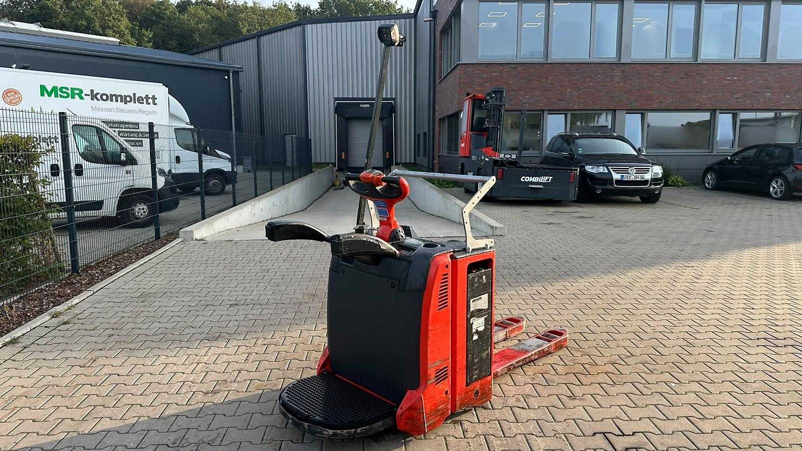 Used Forklift Linde T 20  AP Gājēju krautņotāja vadītāja stāvplatforma (vai līdzbraucēja platforma) (Image 11)