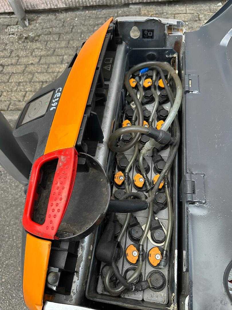 Used Forklift STILL EXU 20 Gājēju krautņotāja vadītāja stāvplatforma (vai līdzbraucēja platforma) (Image 3)