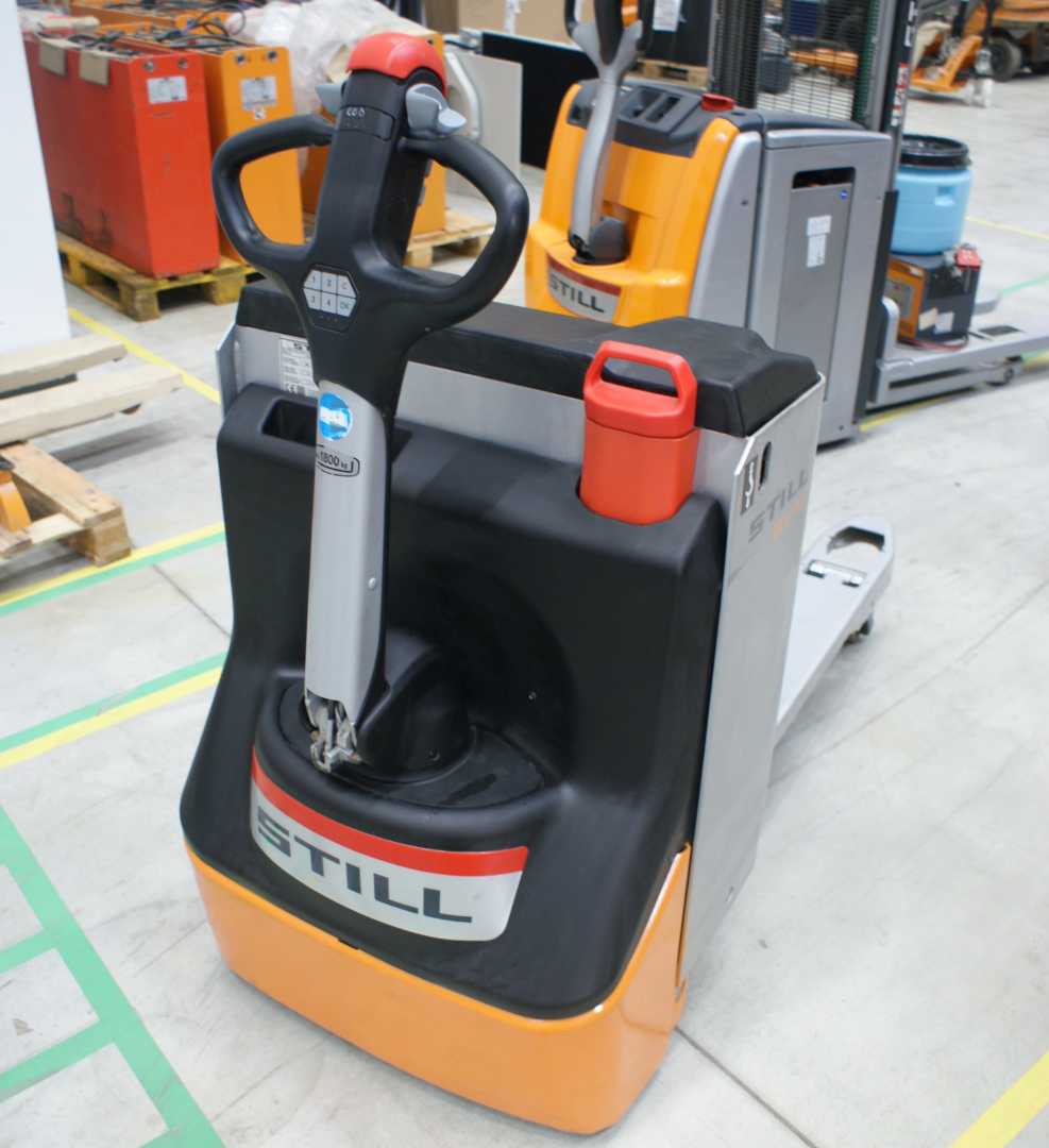 Used Forklift STILL ECU18 Gājēju krautņotāja vadītāja stāvplatforma (vai līdzbraucēja platforma) (Image 1) Used Forklift STILL ECU18 Gājēju krautņotāja vadītāja stāvplatforma (vai līdzbraucēja platforma) (Image 1)