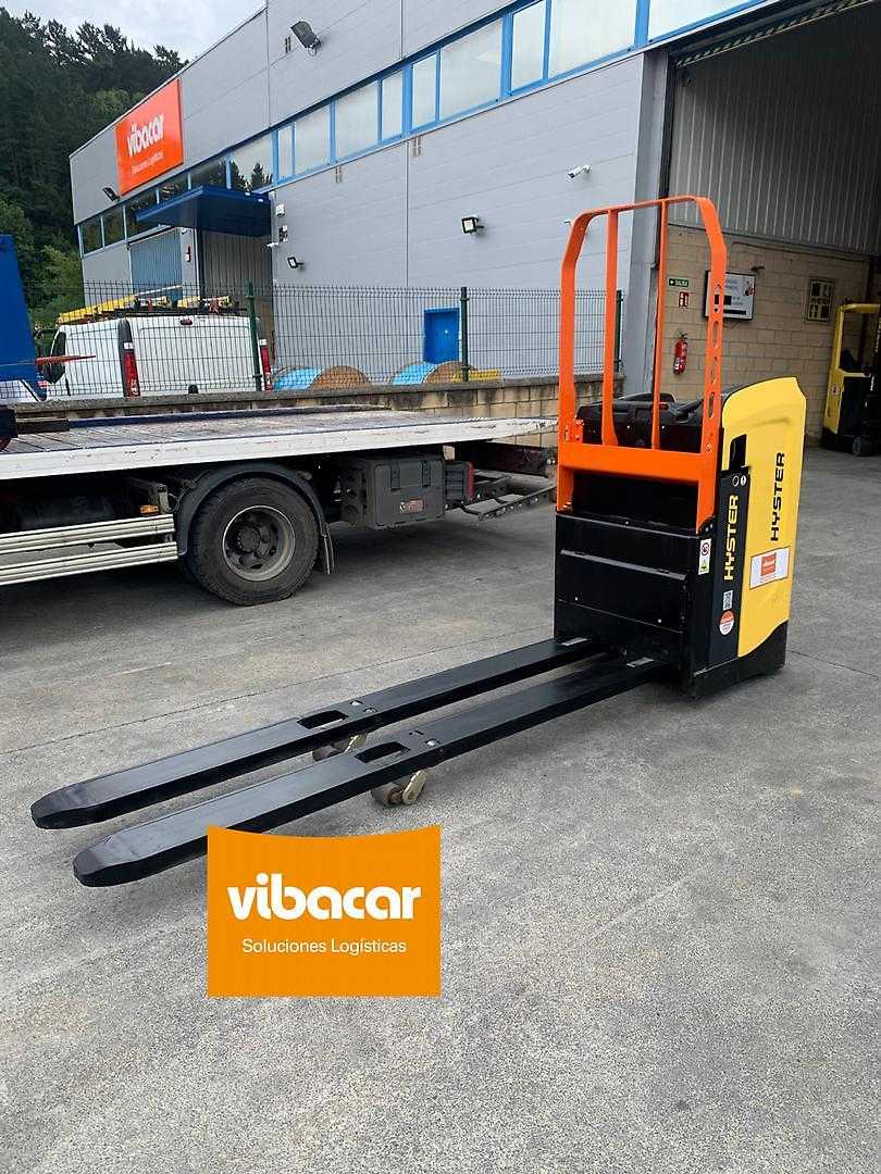 Used Forklift Hyster RP2.0N Gājēju krautņotāja vadītāja sēdeklis (Image 1) Used Forklift Hyster RP2.0N Gājēju krautņotāja vadītāja sēdeklis (Image 1)