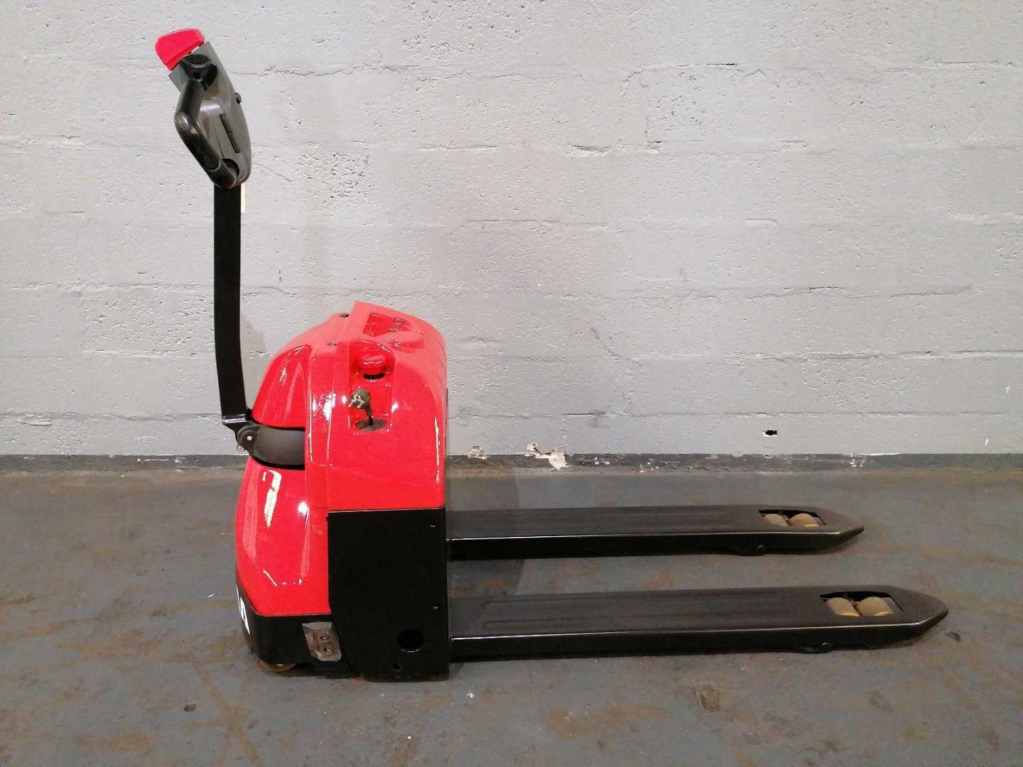 Used Forklift Hangcha CBD18 Gājēju krautņotājs ar dīseli (Image 15)