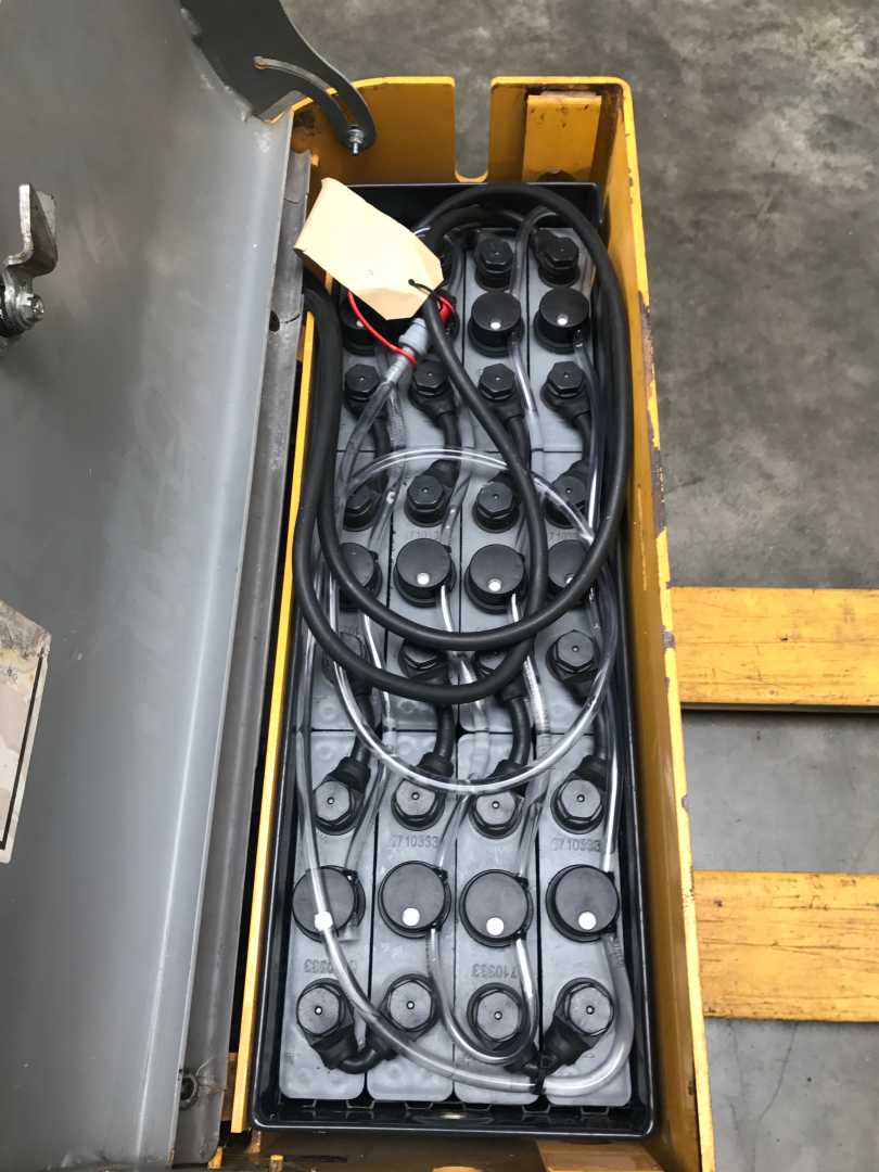 Used Forklift Atlet PLL180 Gājēju krautņotājs ar dīseli (Image 6) Used Forklift Atlet PLL180 Gājēju krautņotājs ar dīseli (Image 6)