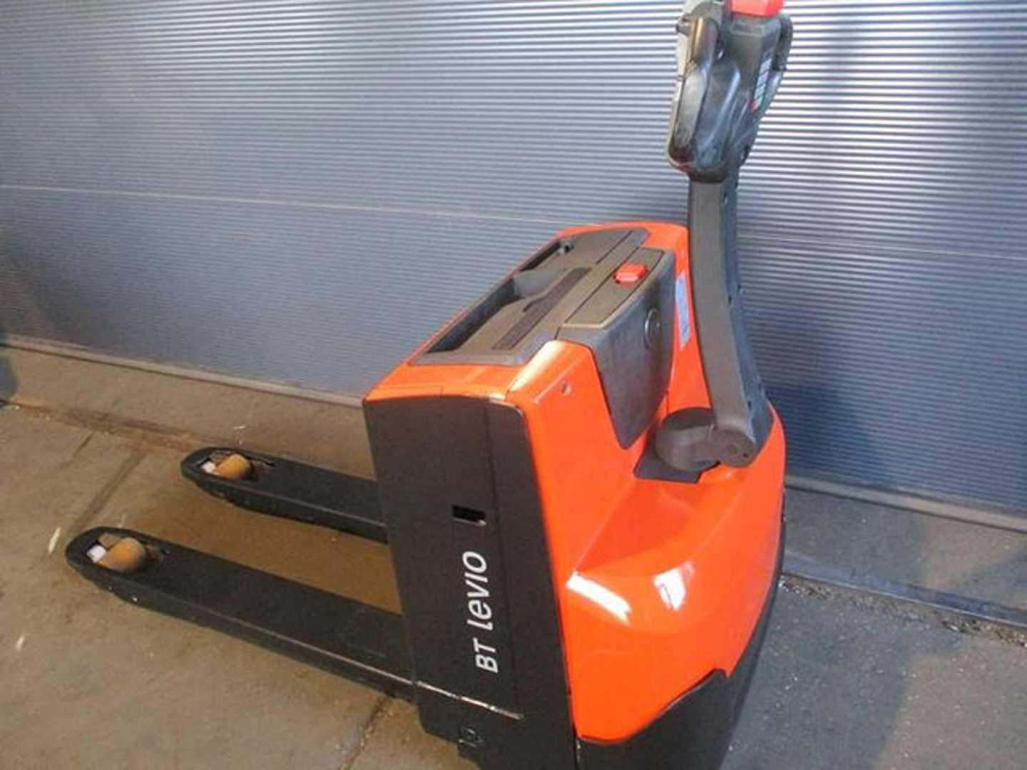 Used Forklift BT LWE160 Gājēju krautņotājs ar dīseli (Image 3) Used Forklift BT LWE160 Gājēju krautņotājs ar dīseli (Image 3)