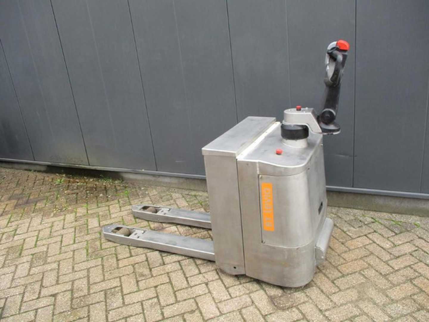 Used Forklift BT LPE200i Gājēju krautņotājs ar dīseli (Image 2)