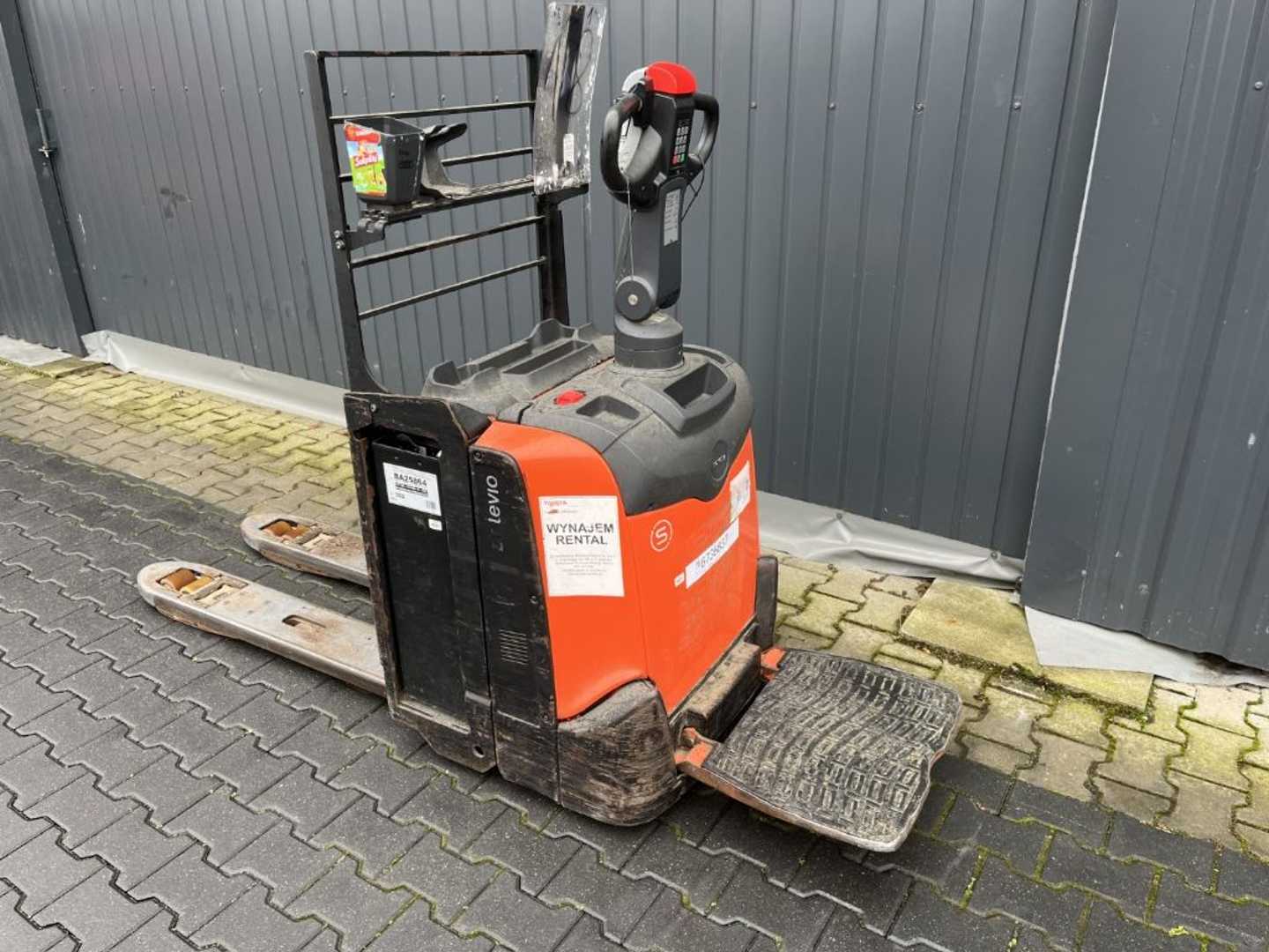 Used Forklift BT LPE200 Gājēju krautņotājs ar dīseli (Image 3)