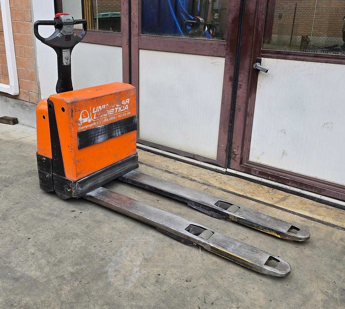 Used Forklift BT W18 Gājēju krautņotājs ar dīseli (Image 3) Used Forklift BT W18 Gājēju krautņotājs ar dīseli (Image 3)