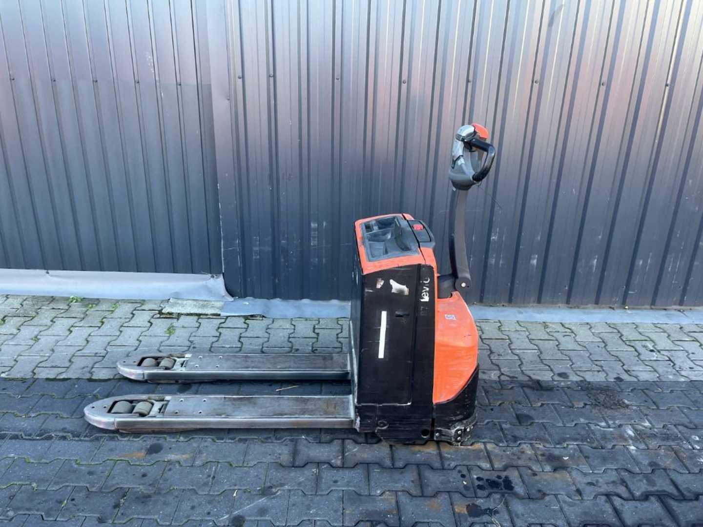 Used Forklift BT LWE200 Gājēju krautņotājs ar dīseli (Image 2)