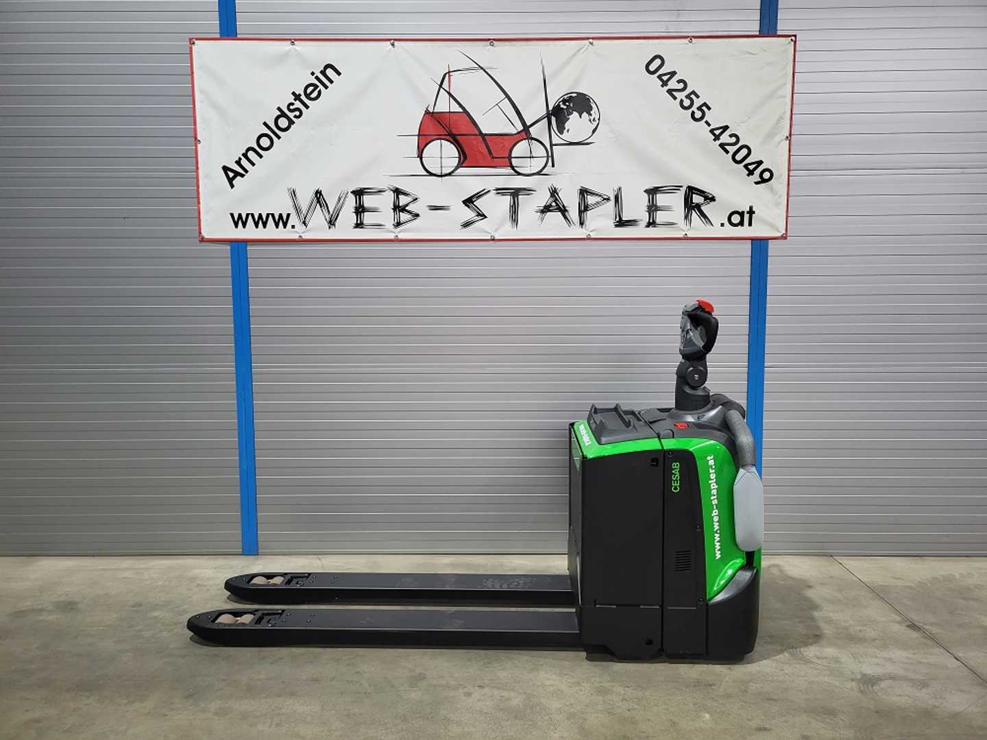 Used Forklift Cesab P320 Gājēju krautņotājs ar dīseli (Image 1) Used Forklift Cesab P320 Gājēju krautņotājs ar dīseli (Image 1)