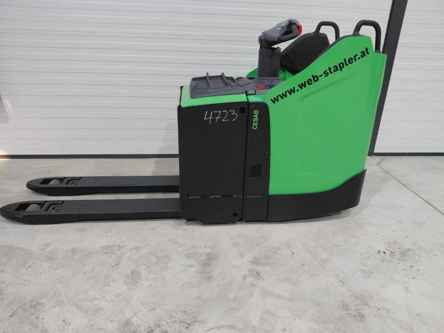 Used Forklift Cesab P322 Gājēju krautņotājs ar dīseli (Image 6) Used Forklift Cesab P322 Gājēju krautņotājs ar dīseli (Image 6)
