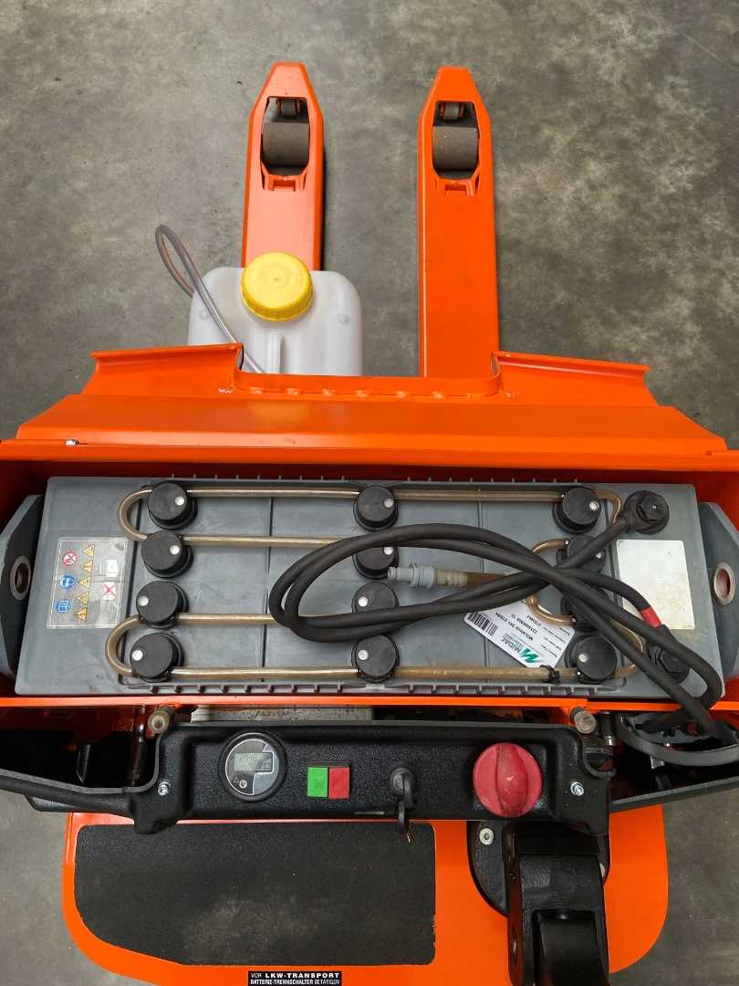Used Forklift Doosan LEDH18 Gājēju krautņotājs ar dīseli (Image 11) Used Forklift Doosan LEDH18 Gājēju krautņotājs ar dīseli (Image 11)