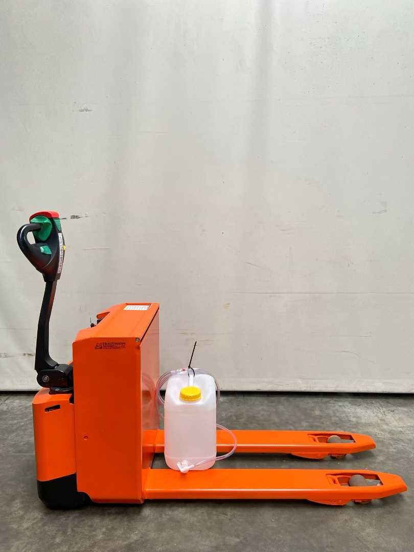 Used Forklift Doosan LEDH18 Gājēju krautņotājs ar dīseli (Image 8) Used Forklift Doosan LEDH18 Gājēju krautņotājs ar dīseli (Image 8)