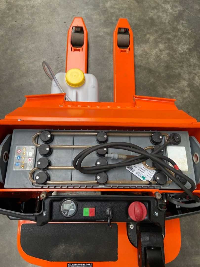Used Forklift Doosan LEDH18 Gājēju krautņotājs ar dīseli (Image 5) Used Forklift Doosan LEDH18 Gājēju krautņotājs ar dīseli (Image 5)