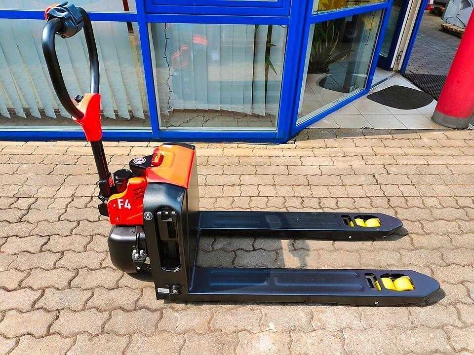 Used Forklift EP F4 Gājēju krautņotājs ar dīseli (Image 2) Used Forklift EP F4 Gājēju krautņotājs ar dīseli (Image 2)