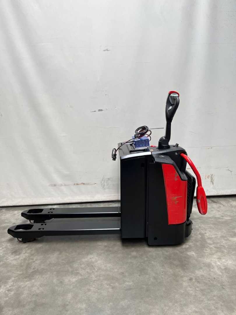 Used Forklift HC CBD20-AZ3S Gājēju krautņotājs ar dīseli (Image 2) Used Forklift HC CBD20-AZ3S Gājēju krautņotājs ar dīseli (Image 2)