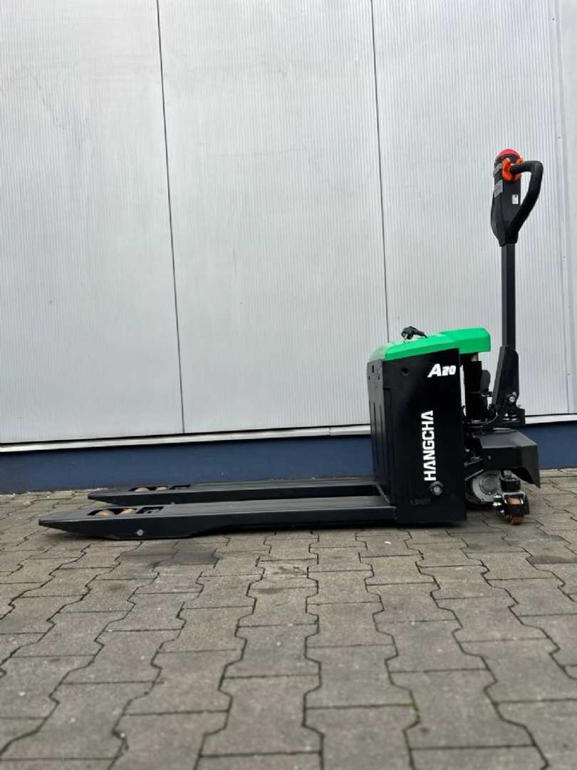 Used Forklift Hangcha CBD20-WD-I Gājēju krautņotājs ar dīseli (Image 1)