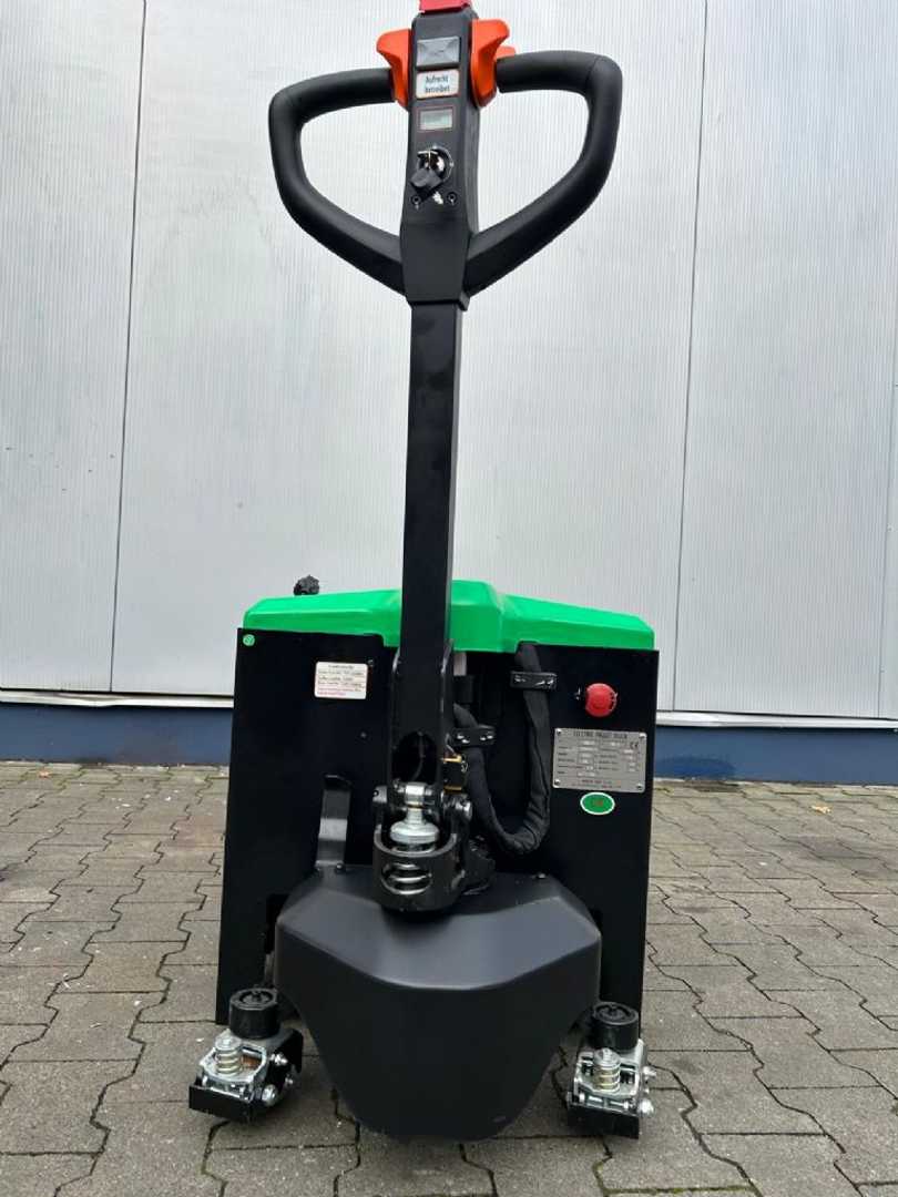 Used Forklift Hangcha CBD20-WD-I Gājēju krautņotājs ar dīseli (Image 2)