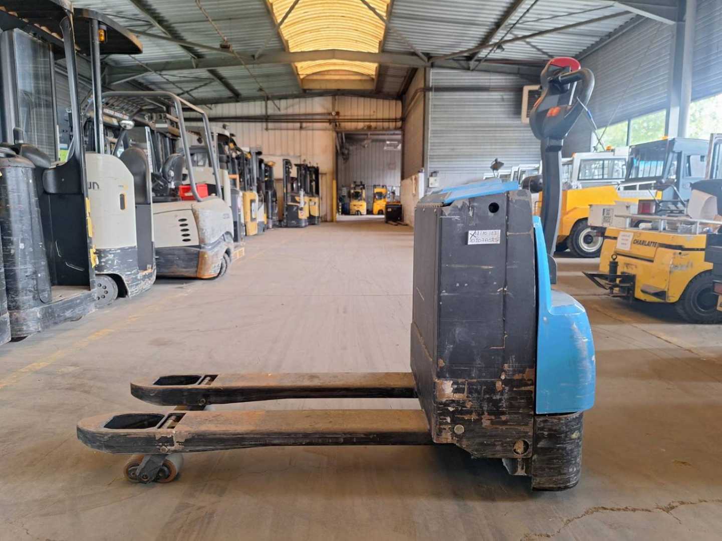 Used Forklift Heli CBD20-150 Gājēju krautņotājs ar dīseli (Image 7) Used Forklift Heli CBD20-150 Gājēju krautņotājs ar dīseli (Image 7)
